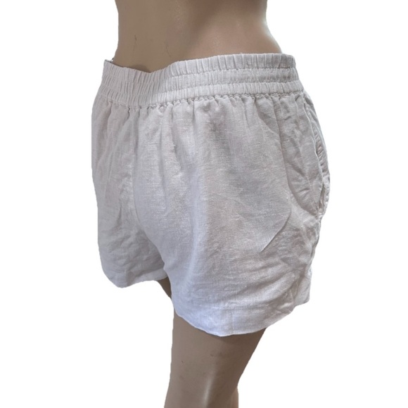Club Monaco High Waist White Shorts - Picture 7 of 16